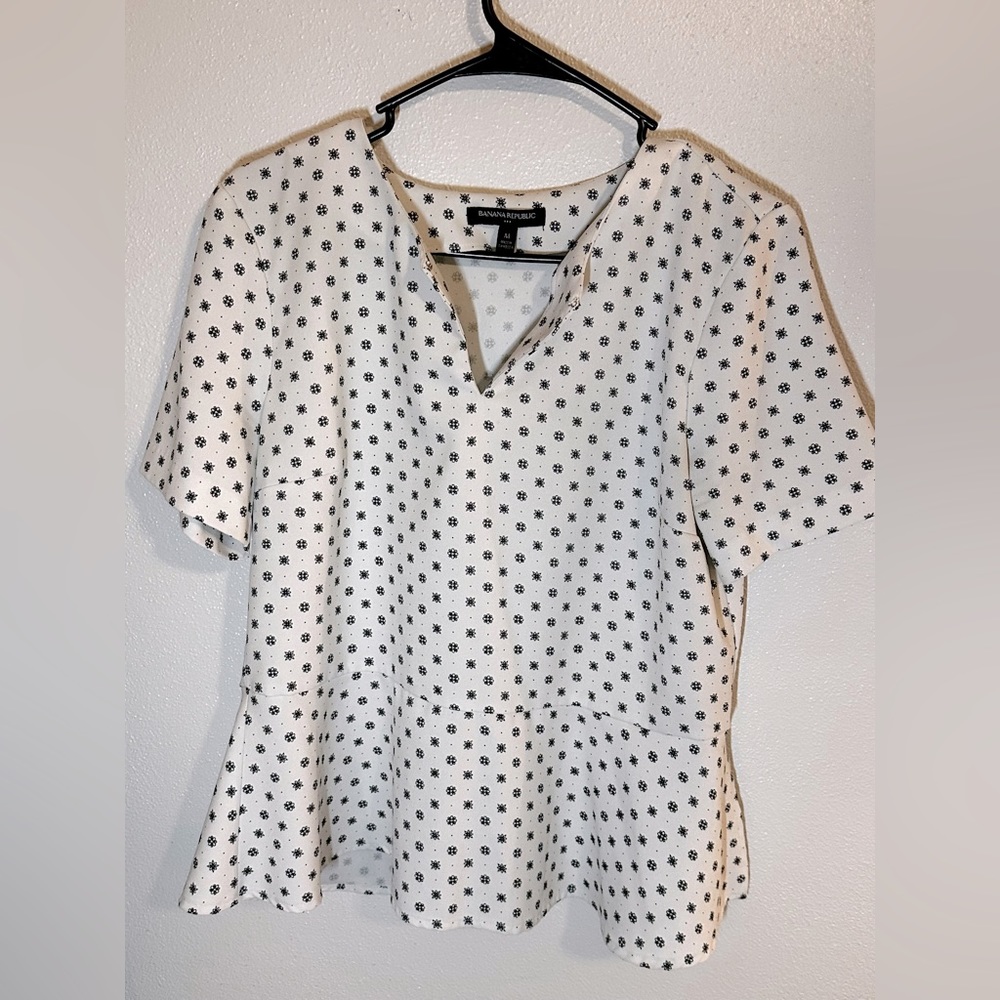 Banana Republic peplum top size medium